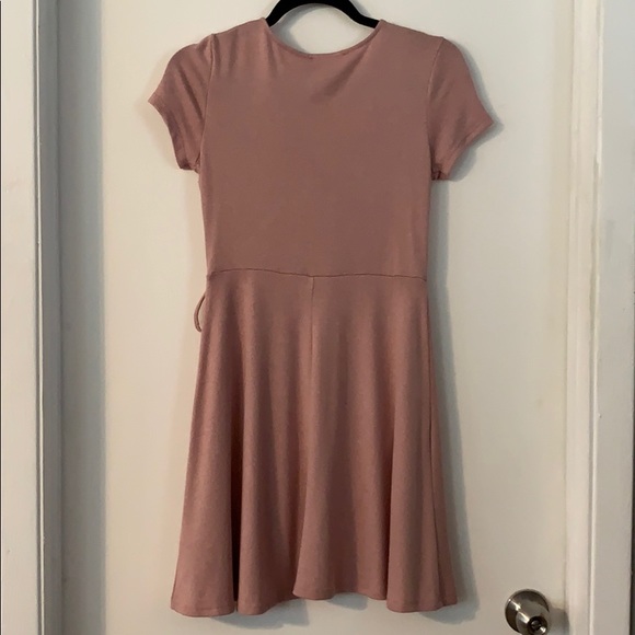 Blush Pink Dress - Picture 5 of 7